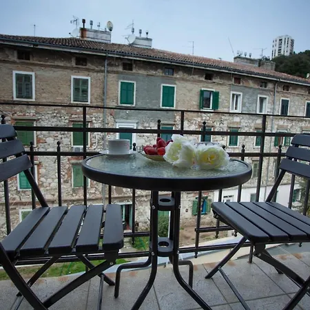 Apartman Bianca The Best Rijeka Exterior photo